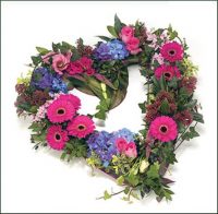 Florists_Cambridge_Barnwell Florists_Heart Wreath.jpg