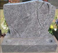 Headstones_Plaques_Monuments_Lincombe_Globe_Memorial_Company_Headstone 2.jpg