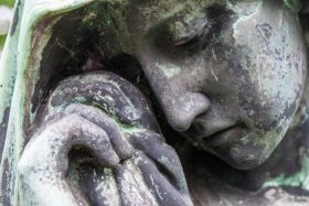 How to Clean a Headstone: The Ultimate Guide | Love Lives On