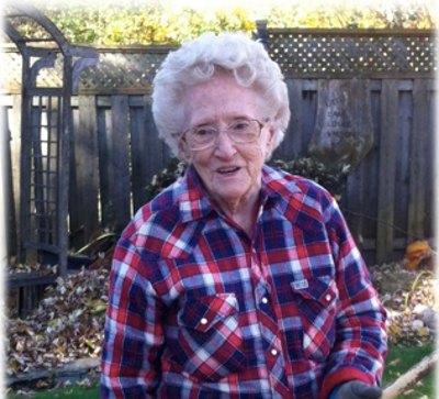 Obituary Example For Mom: Lillian Chapman