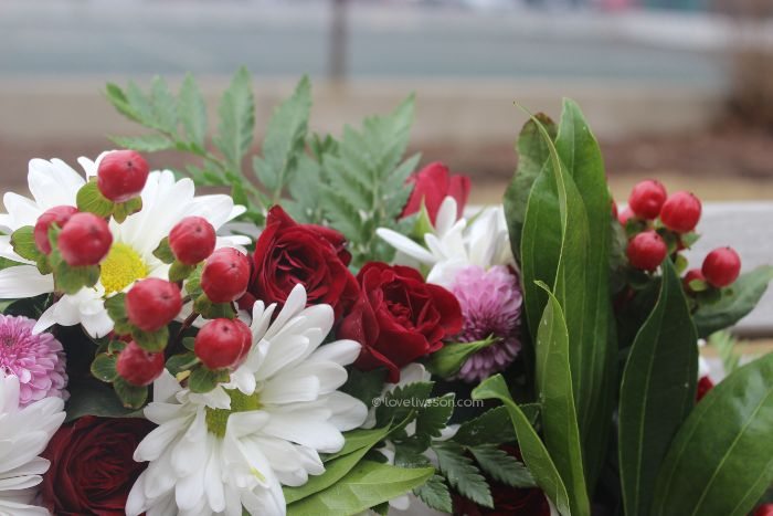 How to Make a Funeral Wreath: Step 6